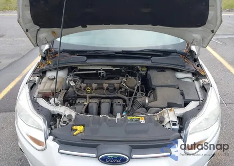 2013 Ford Focus Se z USA, uszkodzony, nr VIN 1FADP3K28DL203046